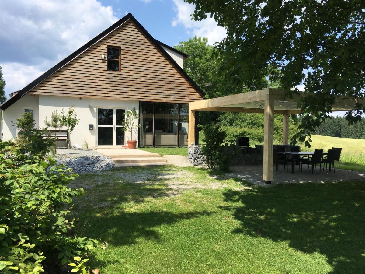 Stadel Lipno Černá v Pošumaví المظهر الخارجي الصورة